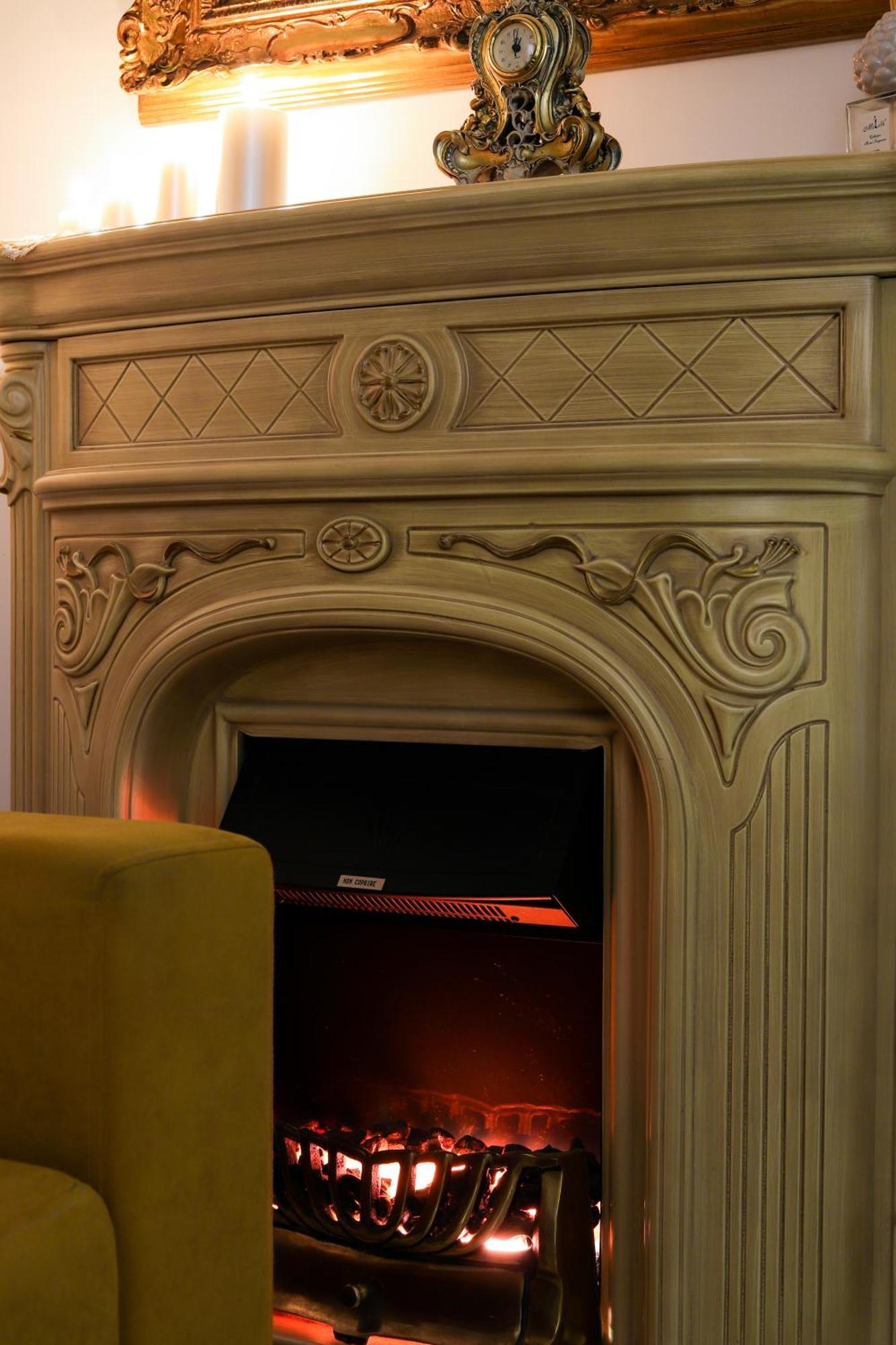 Giallo Napoletano Home Naples Luaran gambar