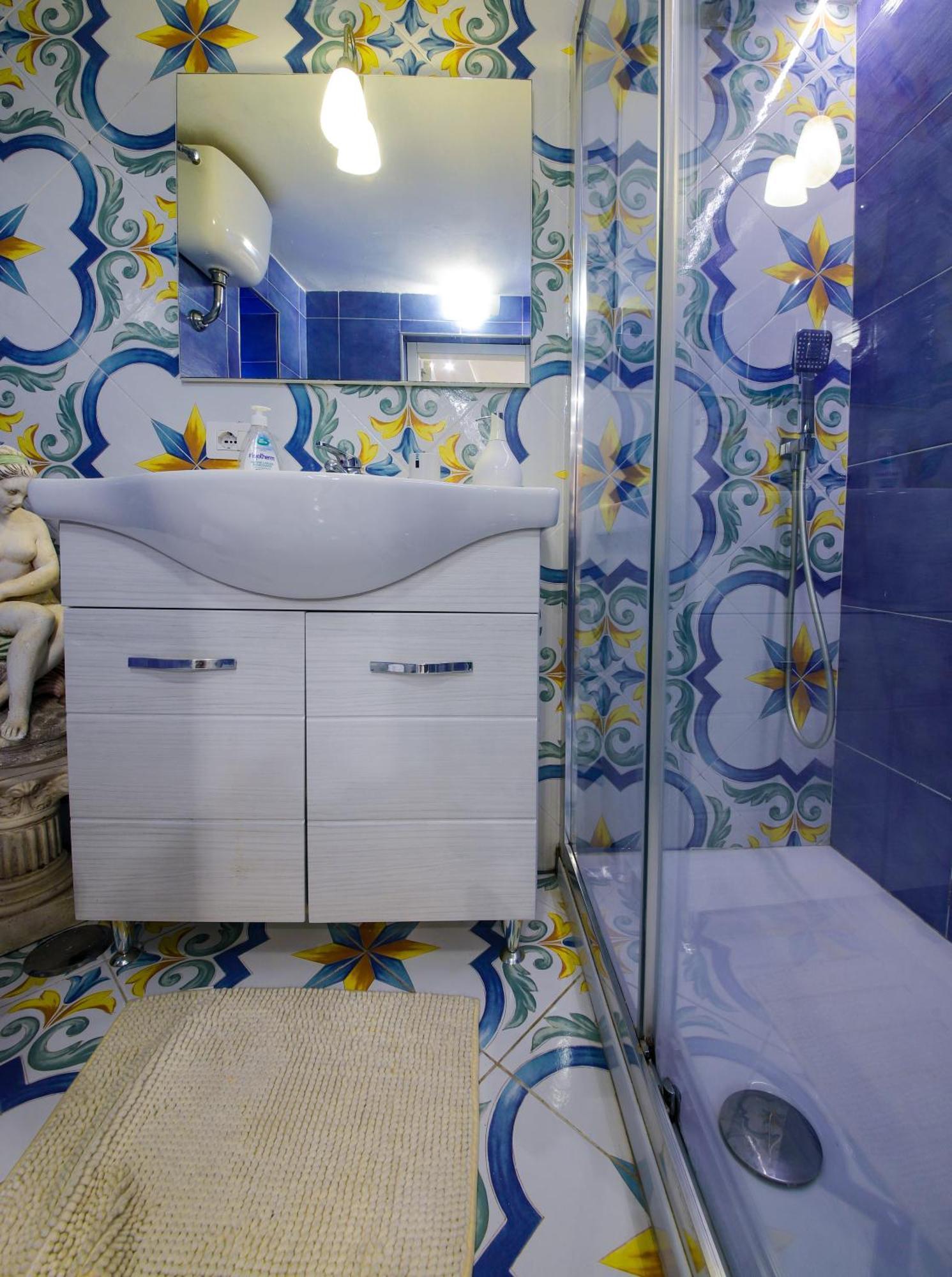 Giallo Napoletano Home Naples Luaran gambar
