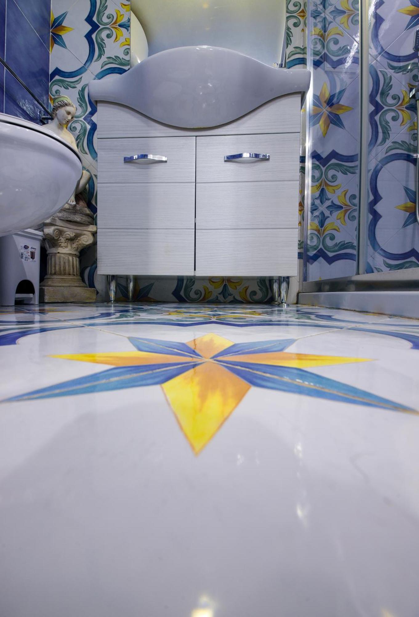 Giallo Napoletano Home Naples Luaran gambar